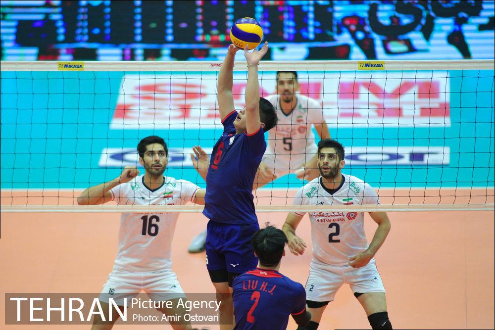 دیدار تیم های ملی والیبال ایران و چین تایپه 3