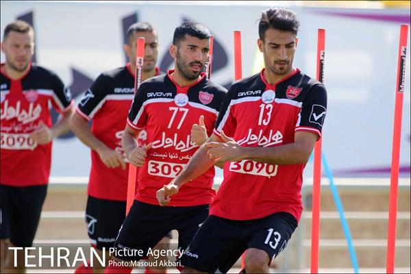 تمرین تیم فوتبال پرسپولیس تهران 2