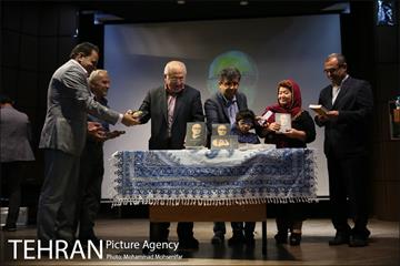 بزرگداشت زنده یاد عباس کیارستمی 17