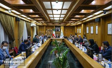 جلسه بررسی معضلات اجتماعی با حضور شهردار تهران 7