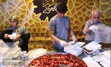 ویژه برنامه «مهمونی شهر» در باغ‌راه حضرت زهرا(س) - ۶ 30