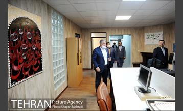بازدید رئیس شورای شهر از مرکز ارتباطات شهرداری 4