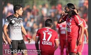 دیدار تراکتورسازی و پرسپولیس در لیگ برتر فوتبال 21