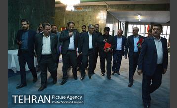 دومین اجلاس شهرداران نواحی شهرداری  77