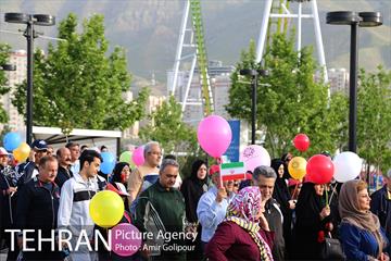 ششمین همایش پیاده روی خانوادگی با حضور شهردار تهران 2