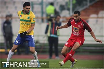 دیدار تیم های پرسپولیس  و صنعت نفت آبادان 4