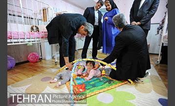 بازدید شهردار تهران از شیرخوارگاه ترکمانی 13