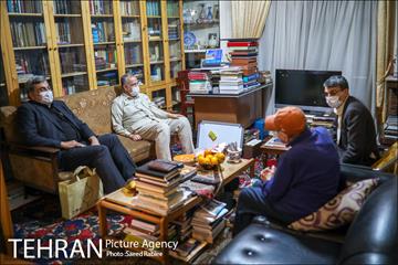 دیدار شهردار تهران با سیدعبدالله انوار 1