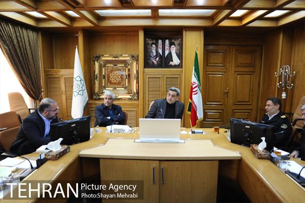 جلسه کمیته ترافیک با حضور شهردار تهران 33