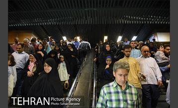 خدمات‌رسانی مترو تهران به نمازگزاران عیدسعیدفطر 14