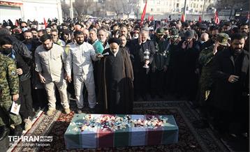 تشییع پیکر شهید گمنام در منطقه ۲۱