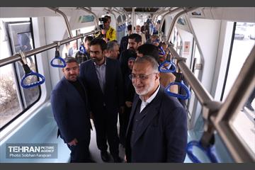 آیین رونمایی و ورود ناوگان حمل‌ونقل برقی شهر تهران 8