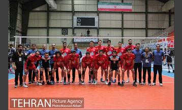 دیدار تیم های والیبال پارسه تهران و عمران ساری