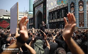 عزاداری ظهر عاشورا در امامزاده صالح (ع) 35
