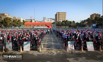 مراسم آغاز سال تحصیلی در دبیرستان ماندگار البرز