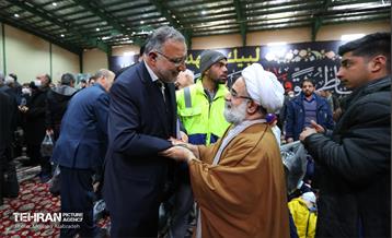 حضور شهردار تهران در گلزار شهدای کرمان 13