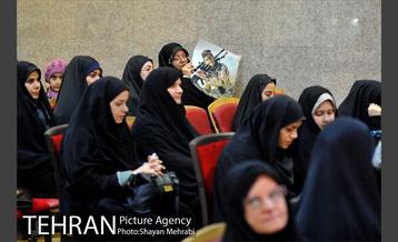 بانگ "الله اکبر" از فراز برج میلاد 6