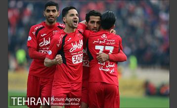 دیدار تیم های فوتبال پرسپولیس و تراکتور سازی