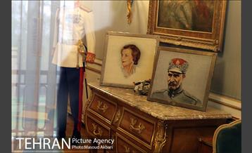 بازدید مسافران نوروزی تهران از کاخ موزه نیاوران‎ 11