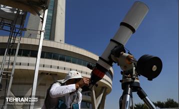 رصد خورشید در برج میلاد 10