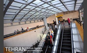 میدان ولیعصر(عج) 12