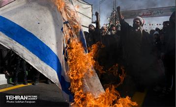 راهپیمایی ۲۲ بهمن در تهران -۱ 25