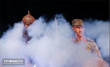 رویداد «شب ایران» در میدان انقلاب اسلامی 8