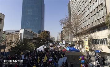 راهپیمایی یوم‌الله 13 آبان  16