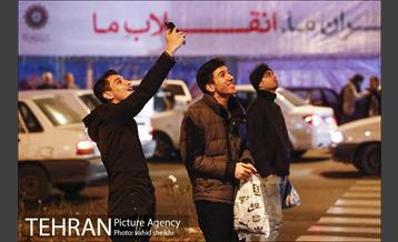 نور افشانی در میدان انقلاب بمناسبت 22 بهمن 6