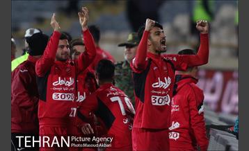 دیدار تیم های فوتبال پرسپولیس و گسترش فولاد