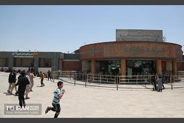 خدمات شرکت بهره برداری مترو تهران به شرکت کنندگان در مراسم ارتحال امام خمینی(ره) 15