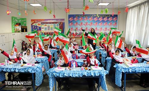 جشن شکوفه‌ها در منطقه ۱۶ 10