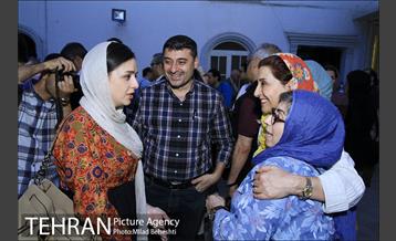 تقدیر اعضای خانه سینما از اصغر فرهادی 17