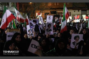 عزاداری هفتمین روز شهادت رهبر انقلاب در میدان بریانک 15
