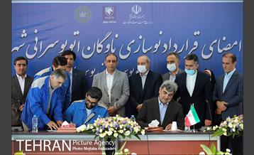 مراسم امضای قرارداد نوسازی ناوگان مسافری شهری 32