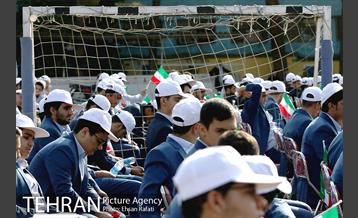 شهردار تهران در آیین نواختن زنگ سال تحصیلی جدید در دبیرستان ماندگار البرز 34