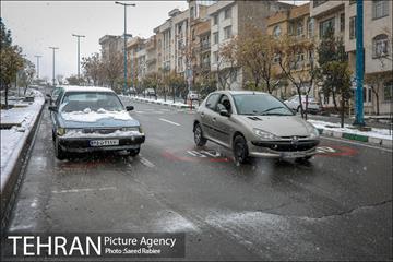 بارش نخستین برف پاییزی در تهران 13