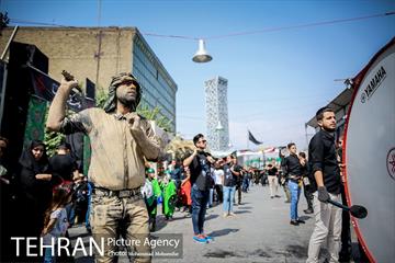 عاشورای حسینی در تهران 12