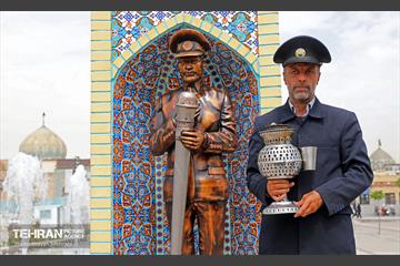 رونمایی از تندیس «خادم حرم» 6