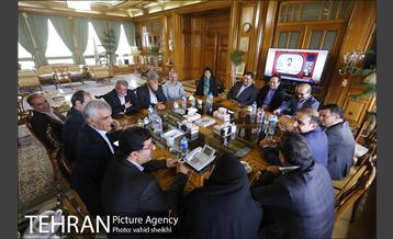 اولین جلسه محمد علی افشانی در دفتر شهردار تهران 23