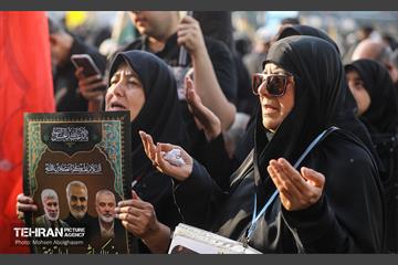 آیین پیاده‌روی جاماندگان اربعین حسینی - میدان امام حسین (ع) 10