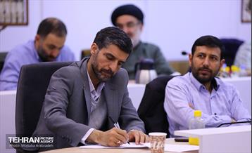 سیزدهمین نشست سراسری انجمن کتاب‌فروشان جبهه فرهنگی انقلاب اسلامی 25