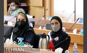 نشست صمیمانه شهردار تهران با جمعی از قهرمانان کاروان المپیک ایران 10