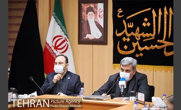 نشست شهردار تهران با جمعی از روزنامه نگاران 13