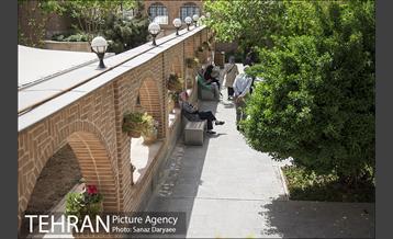 عمارت دبیرالملک 6