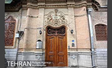 نیایشگاه آدریان 9