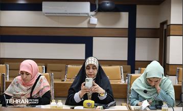 نشست خبری اولین جشنواره جایزه جهانی شهر شعر 4