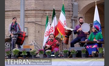 کنسرت گروه رستاک در میدان مشق 6