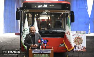 بازدید اصحاب رسانه از مراکز بازسازی ناوگان اتوبوسرانی 3