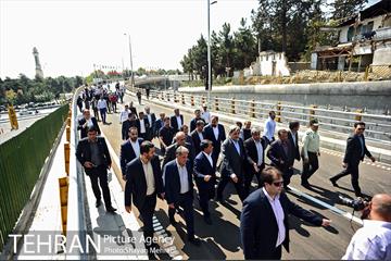 افتتاح پل غیر همسطح بزرگراه شهید چمران (پل شهید نوروزی) با حضور شهردار تهران 22